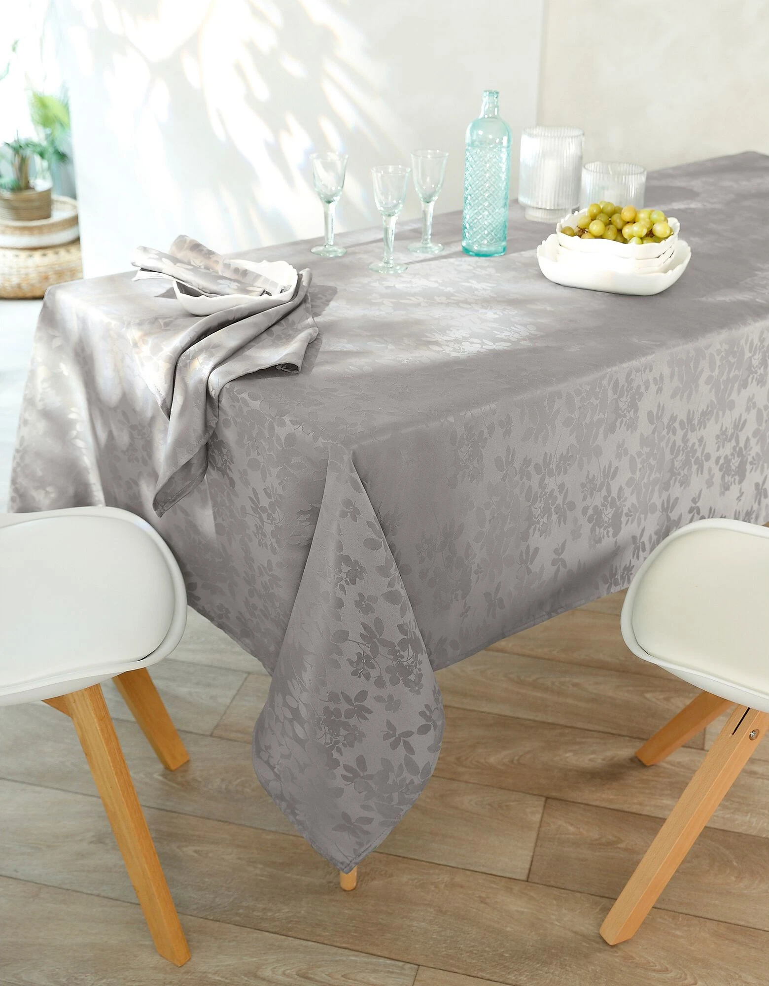 Nappe Damassée Feuillages Colombine®
