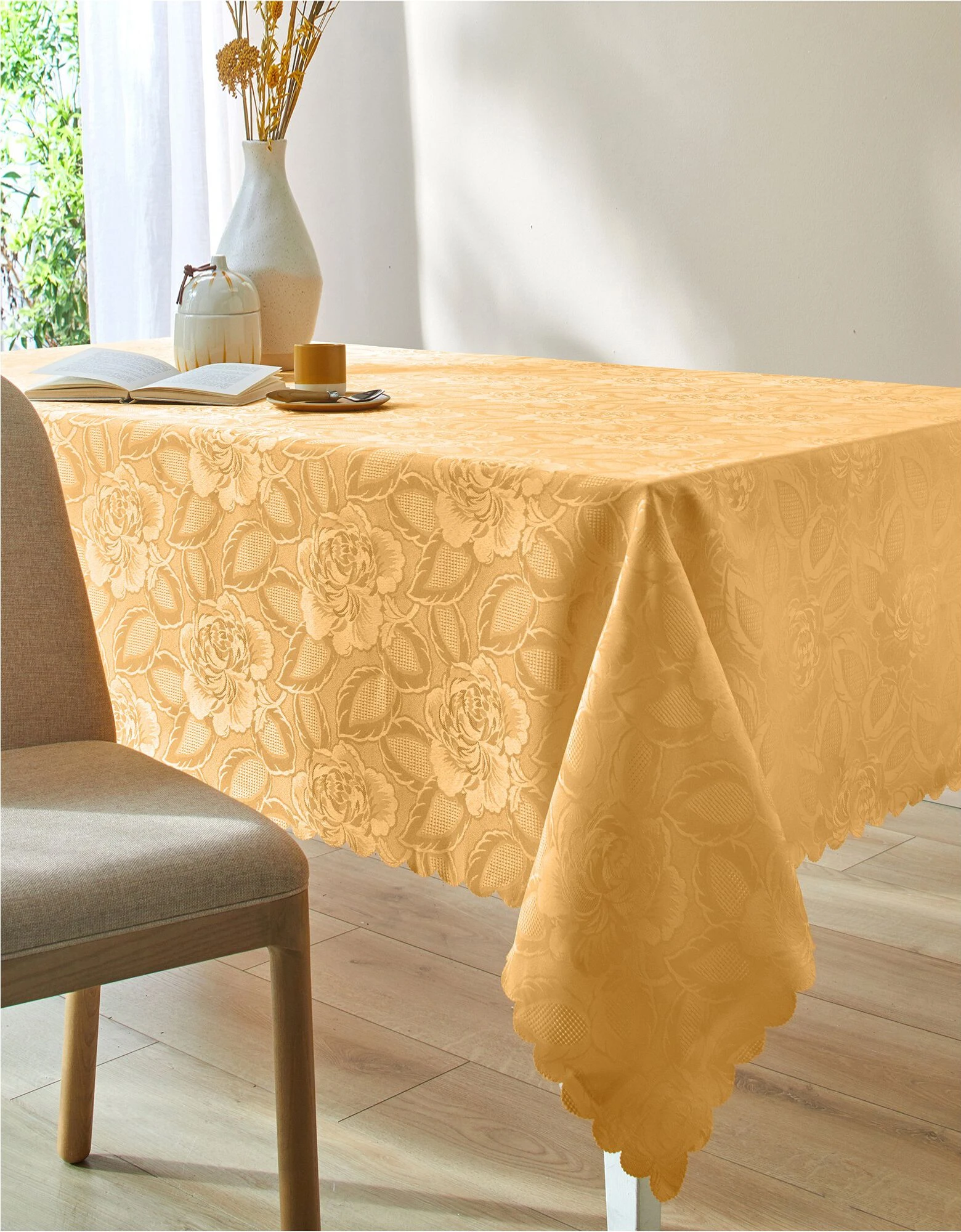 Blancheporte Nappe Jacquard Damassé