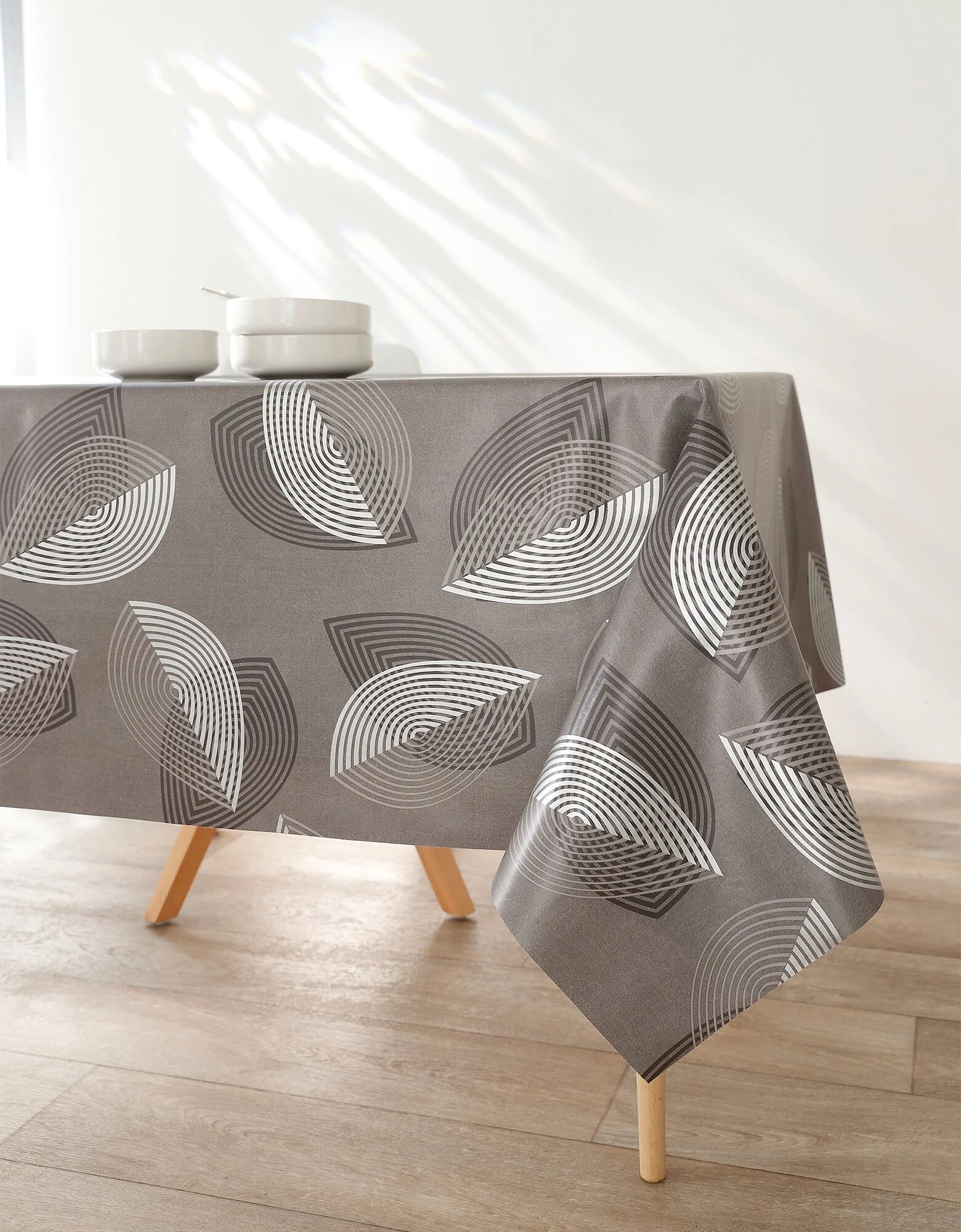 Blancheporte Nappe Toile Cirée Motifs Feuilles – Image 4