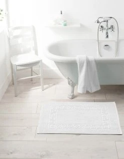Blancheporte Tapis De Bain éponge Liteau Motif Frise Grecque